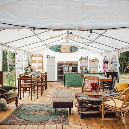 Hotel Le Repere Du Pin Sec - Glamping & Surfcamp Naujac-sur-Mer Exterior foto